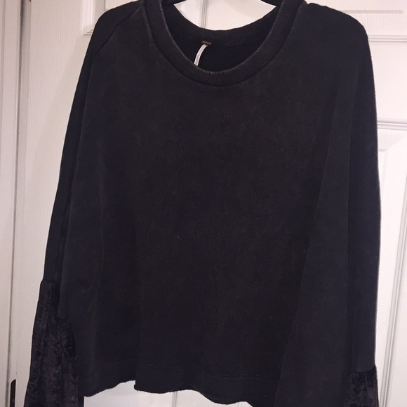 Free people velvet bell sleeve - Picture 7 of 8
